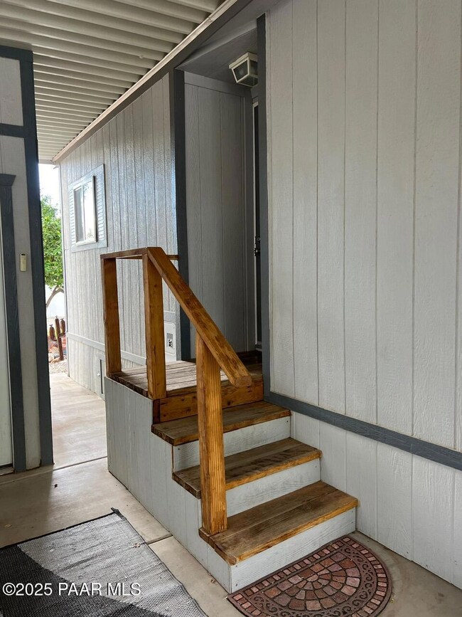 33900 S Old Black Canyon Hwy, Black Canyon City, AZ 85324 - photo 3