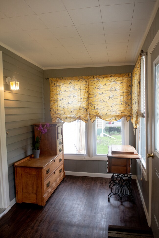 419 N 1st St, Princeton, IL 61356 - photo 5