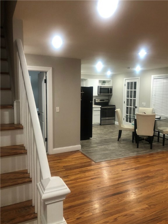 16 Greene Ave, Cranston, RI 02920 - photo 6