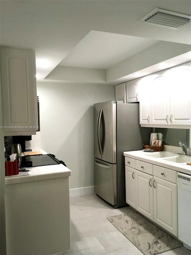 614 Executive Center Dr unit 104, West Palm Beach, FL 33401 - photo 3