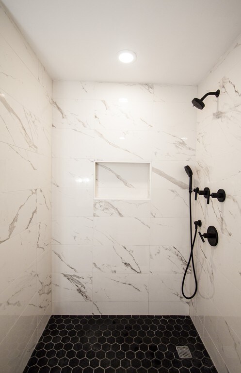 262 North St unit 2, Boston, MA 02109 - photo 7