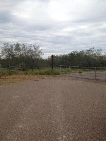 unlisted-address, Edinburg, TX 78539 - photo 4