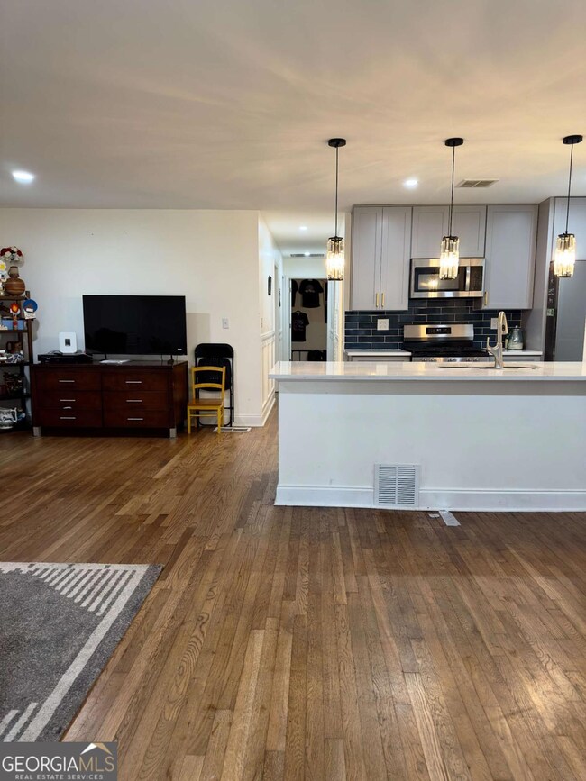 2484 Ortega Way, Atlanta, GA 30341 - photo 7