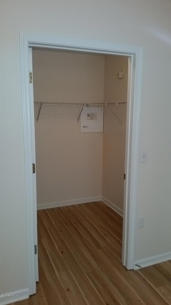 5201 Playpen Dr unit 16, Jacksonville, FL 32210 - photo 5