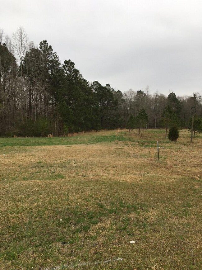 1697 Wood Creek Dr, Thomson, GA 30824 - photo 2