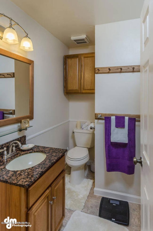 8054 Seaview St Anchorage AK-large-008-B