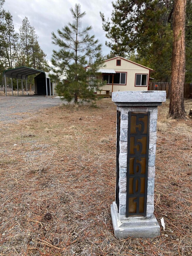 55601 Swan Rd, Bend, OR 97707 - photo 5