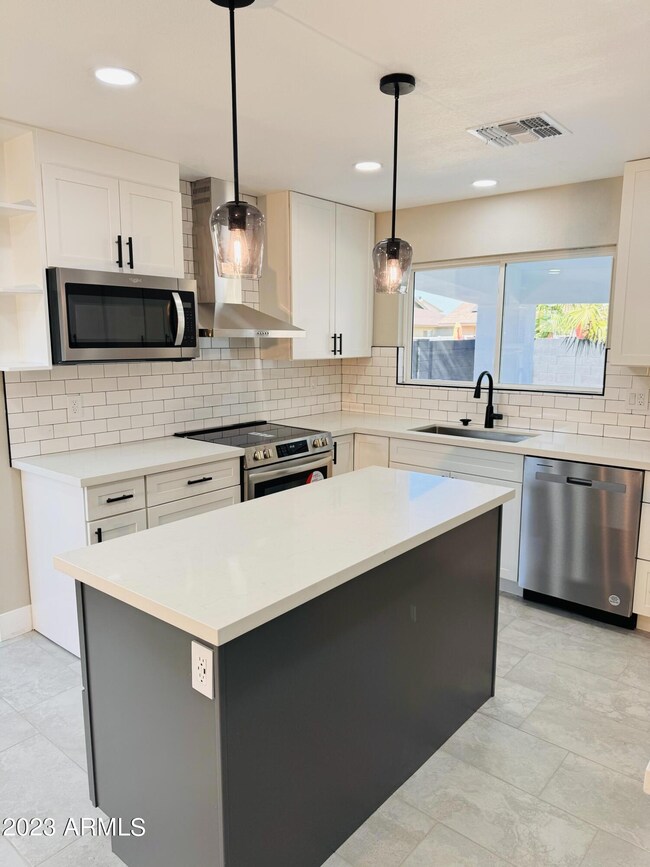 Kitchen 3