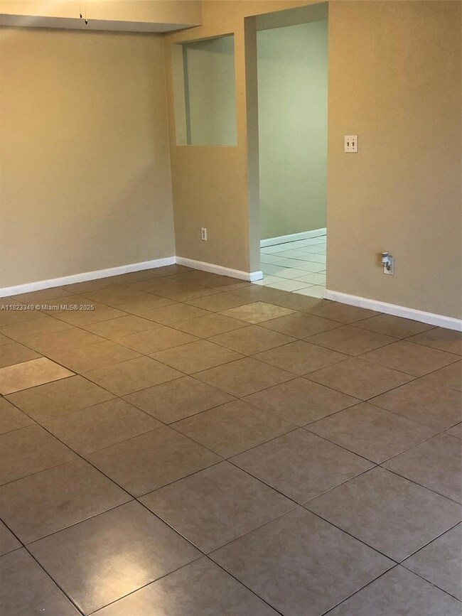 10740 Royal Palm Blvd unit 14, Coral Springs, FL 33065 - photo 4