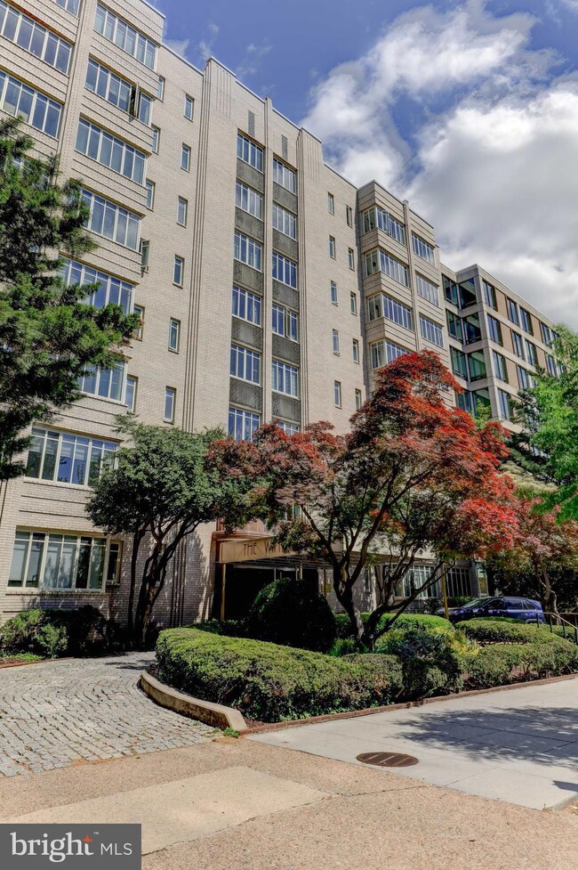 The Winthrop unit 815, Washington, DC 20036 - photo 2