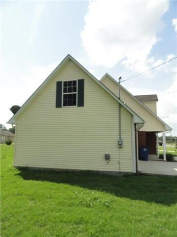 308 Winners Cir, Shelbyville, TN 37160 - photo 2