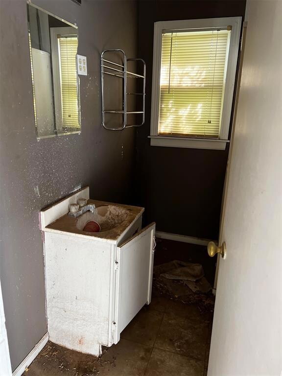 211 NE 6th St, Guymon, OK 73942 - photo 4