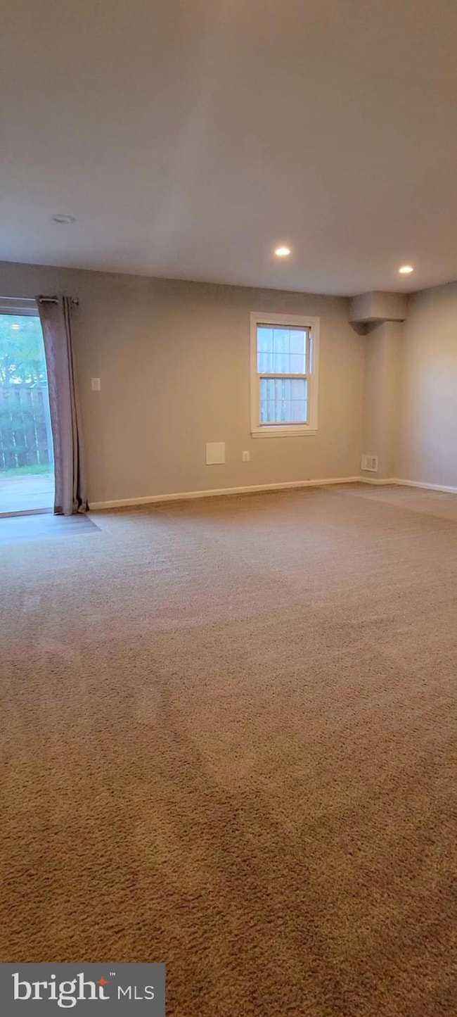 27 Landsend Dr, Gaithersburg, MD 20878 - photo 3