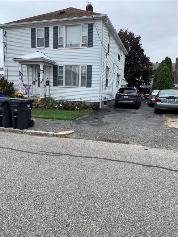 147 Carter Ave, Pawtucket, RI 02861 - photo 2