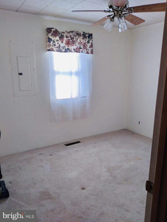 1935 Old Virginia Rd, Pocomoke City, MD 21851 - photo 3