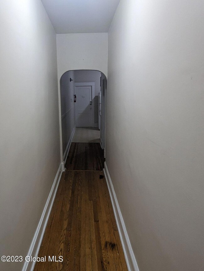 706 Myrtle Ave unit 2F, Albany, NY 12208 - photo 6