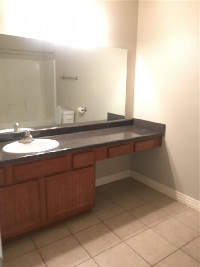 900 S Wood Ave, Fayetteville, AR 72701 - photo 7