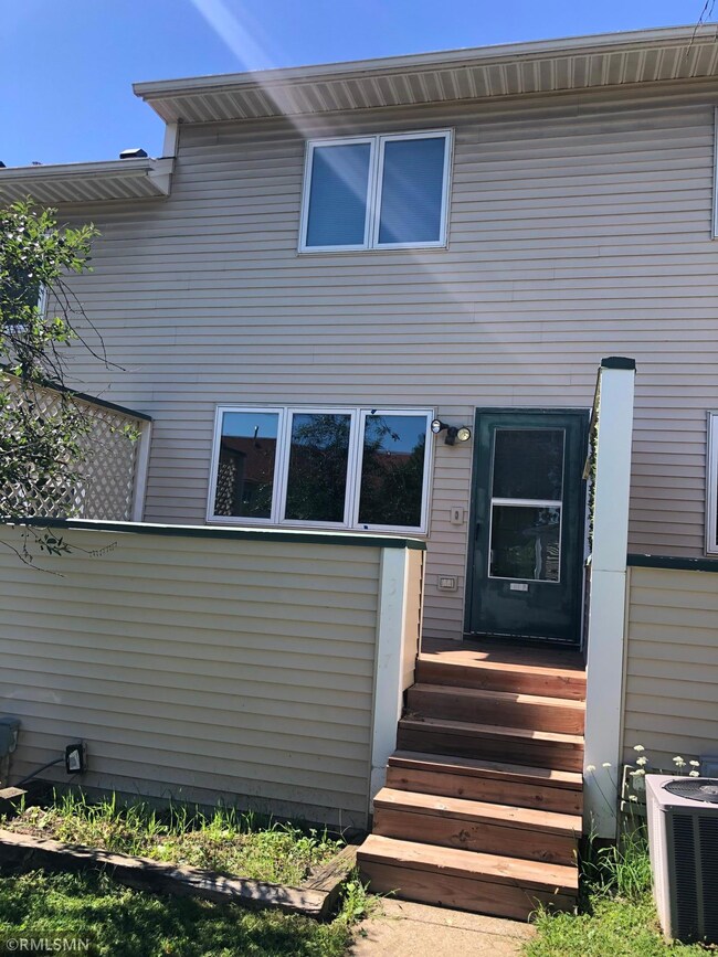 3517 Clinton Ave unit 3517, Minneapolis, MN 55408 - photo 2