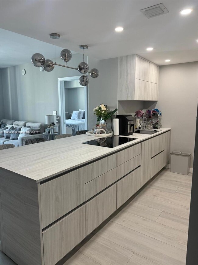 275 NE 18th St unit 1405, Miami, FL 33132 - photo 4