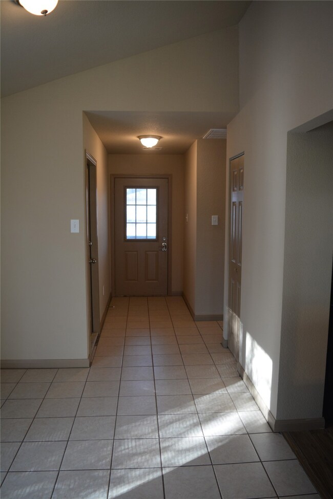 24107 Kennedy Ranch Ln, Hockley, TX 77447 - photo 7