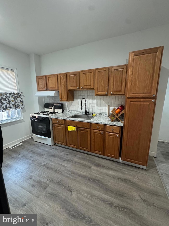 1298 Sheridan St, Camden, NJ 08104 - photo 4