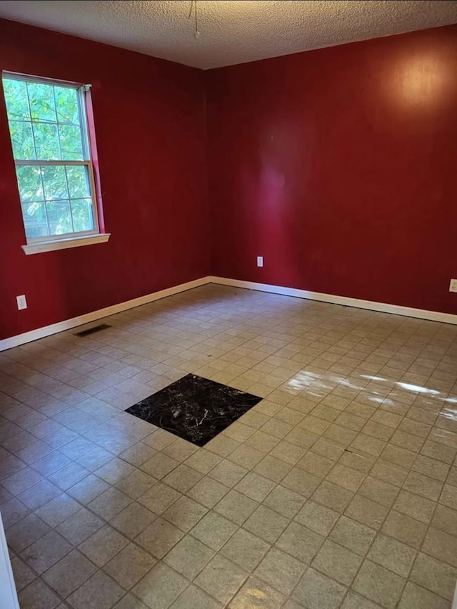 1447 Classic Chase Dr, Dalton, GA 30721 - photo 5