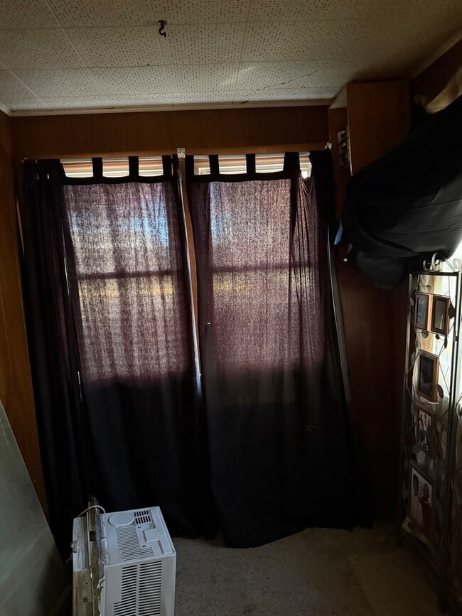 unlisted-address, Urbana, IL 61801 - photo 3