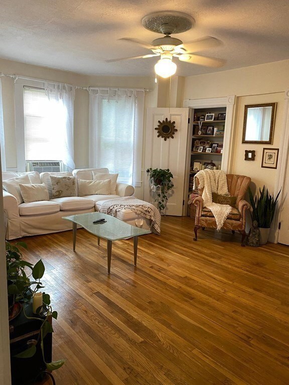 10 Grant St unit 1, Natick, MA 01760 - photo 4