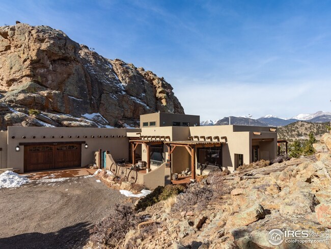 Southwestern Style blends into it's surroundings