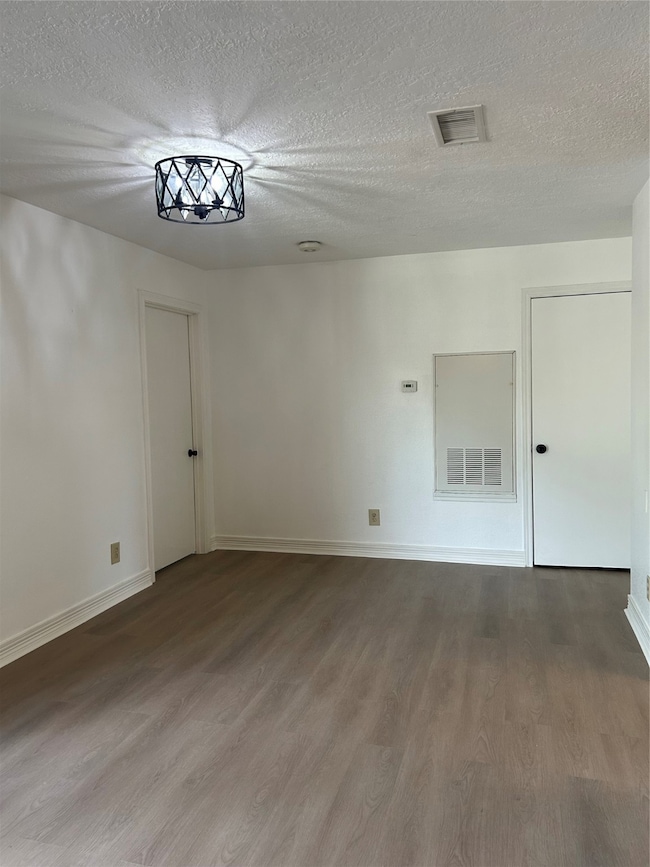 12755 Mill Ridge Dr unit 101, Cypress, TX 77429 - photo 6