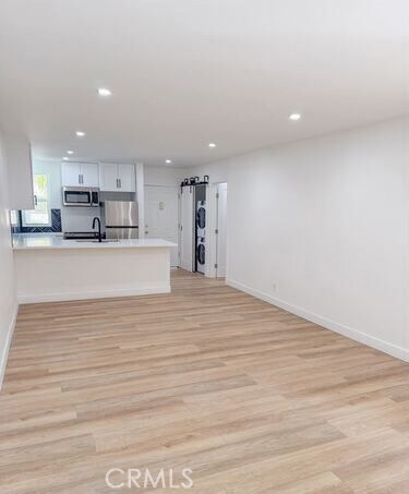 17000 Burbank Blvd unit 204, Encino, CA 91316 - photo 4