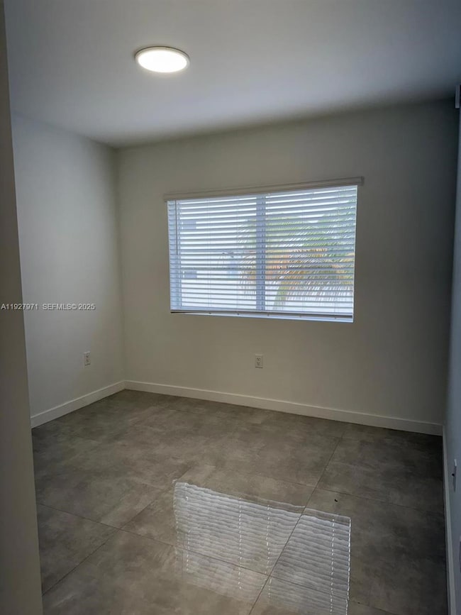 14752 NE 6th Ave unit 205, Miami, FL 33161 - photo 7