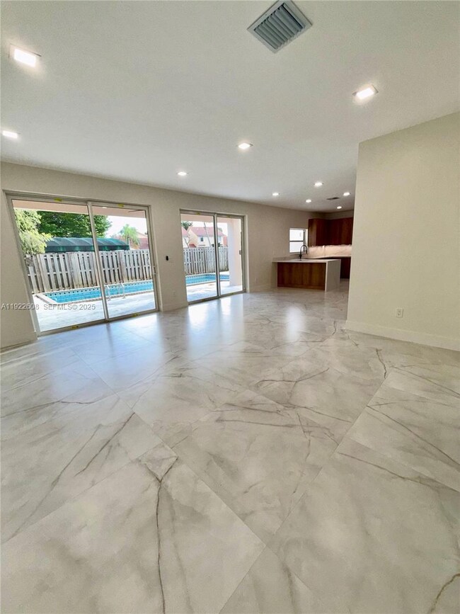 15254 SW 109th St, Miami, FL 33196 - photo 6