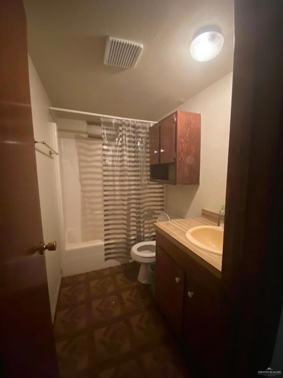 210 Tahiti Dr, Weslaco, TX 78596 - photo 3