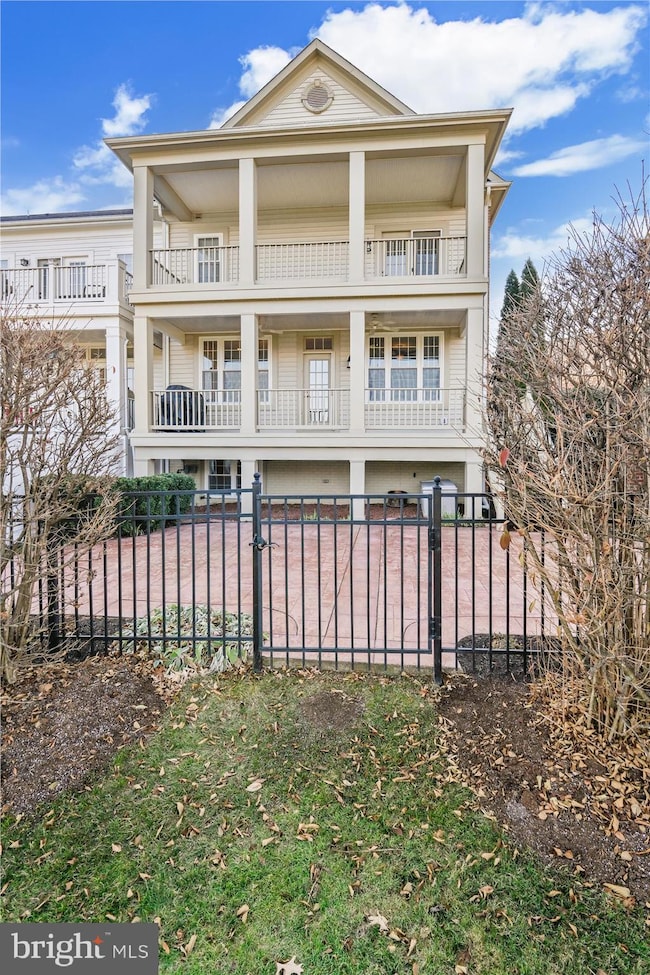 18440 Lanier Island Square, Leesburg, VA 20176 - photo 2