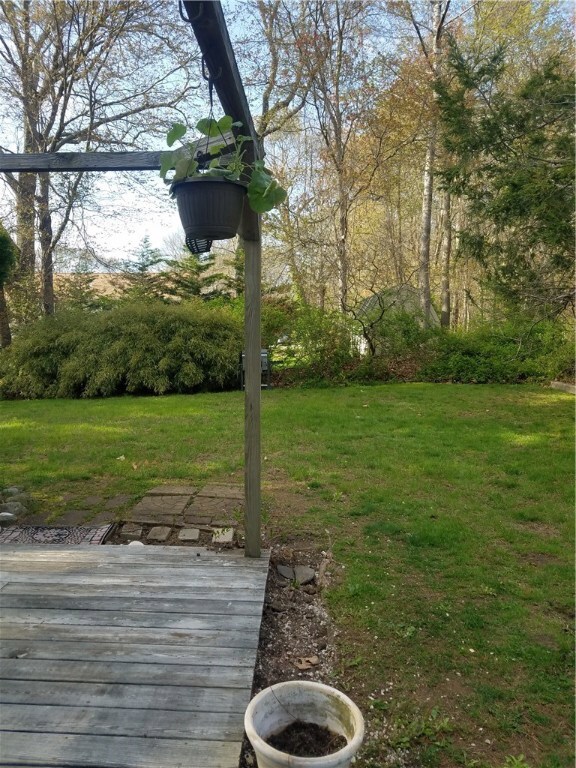 81 Wampum Rd unit B, Narragansett, RI 02882 - photo 3