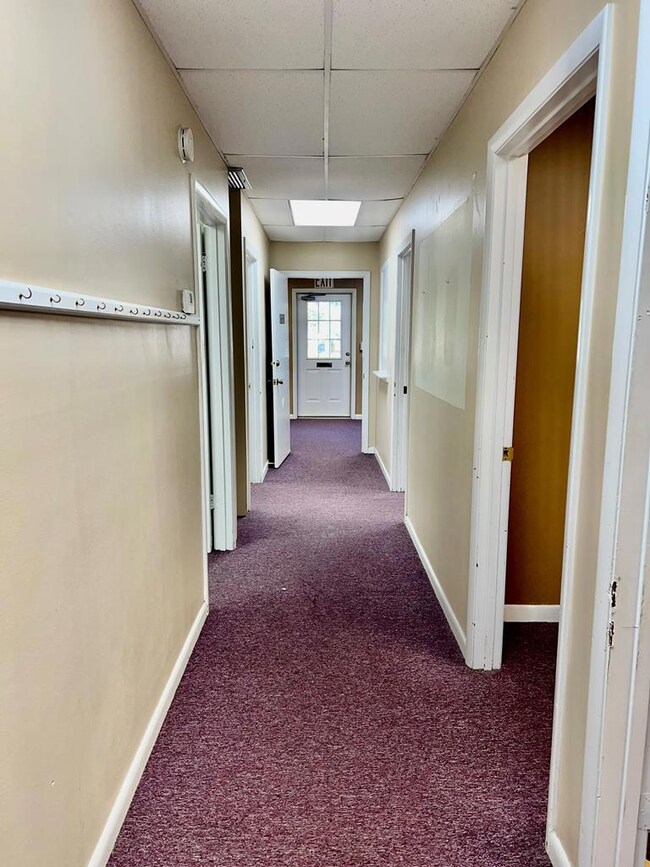 201 Westside Dr, Douglas, GA 31533 - photo 3