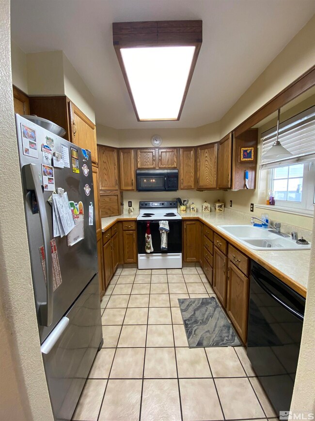 58 Kendall St, Winnemucca, NV 89445 - photo 7