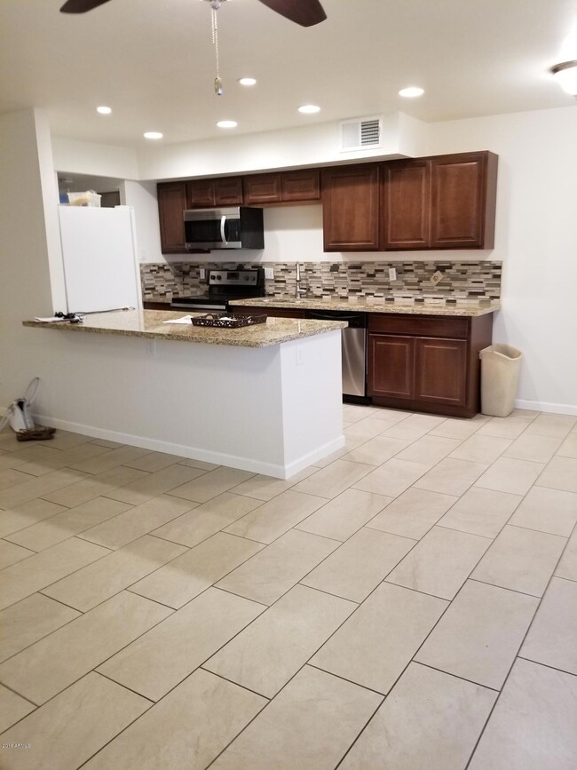 Kitchen1