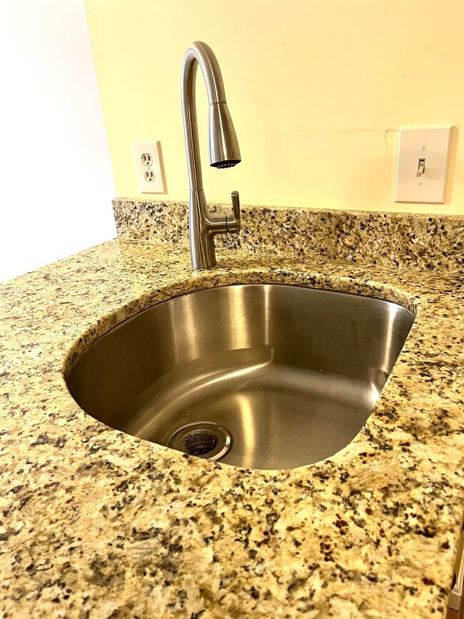 120 Fisherville Rd unit 153, Concord, NH 03303 - photo 7