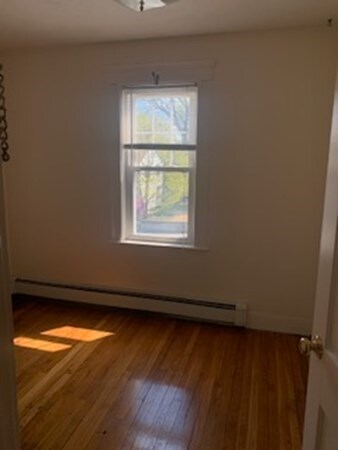 55 Walker St unit 3rd Flr, Newtonville, MA 02460 - photo 2