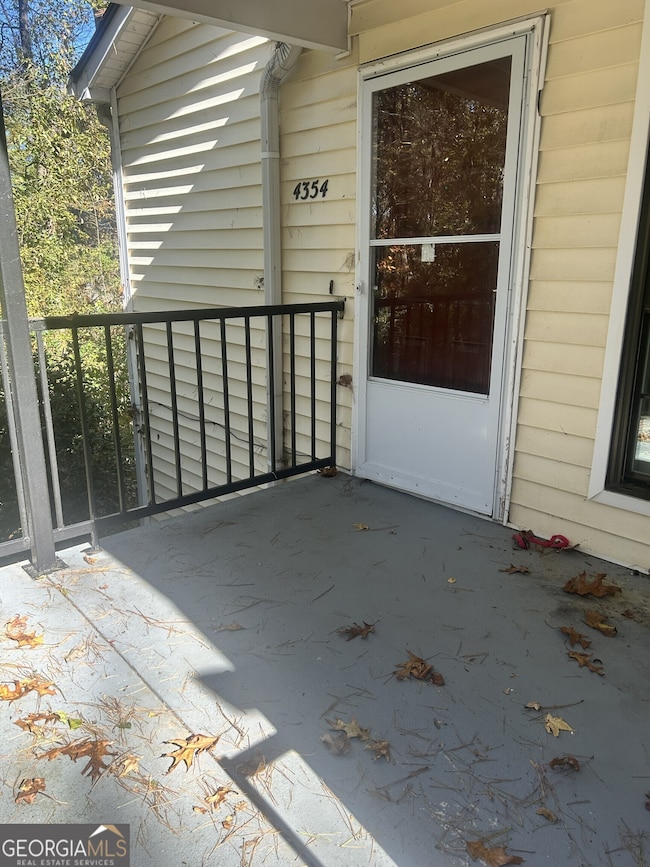 4354 Timberlake, Stone Mountain, GA 30083 - photo 2