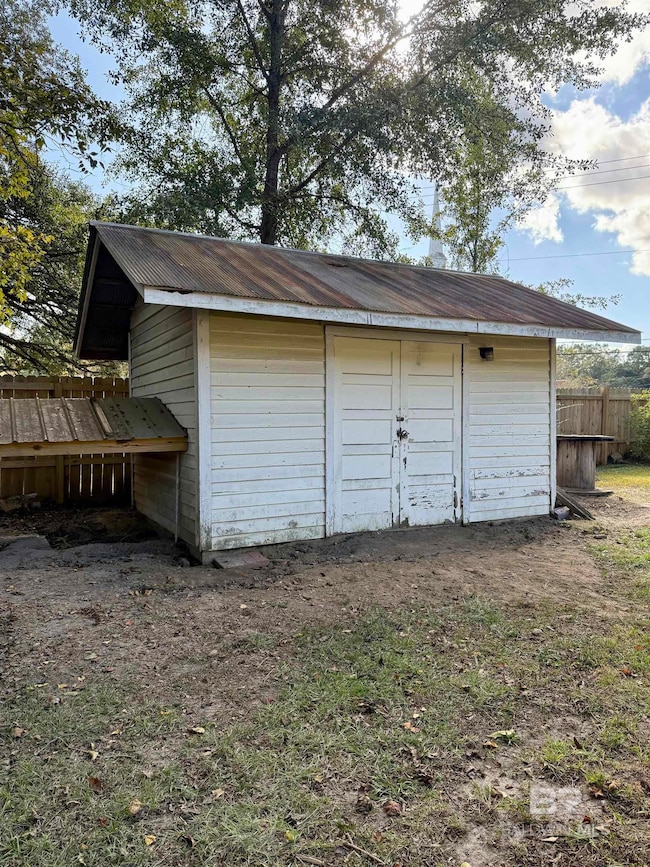 327 1st Ave, Saraland, AL 36571 - photo 6