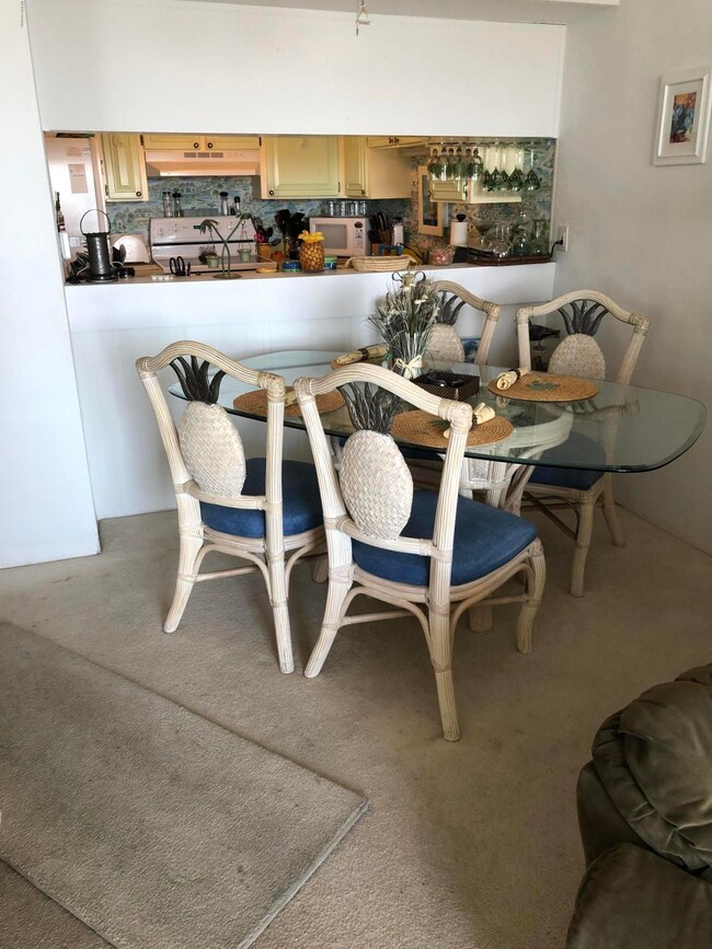 RP 306 Dining Room