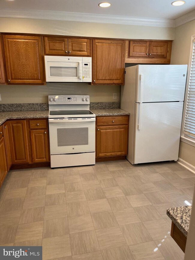 15023 Bridgeport Dr, Dumfries, VA 22025 - photo 4