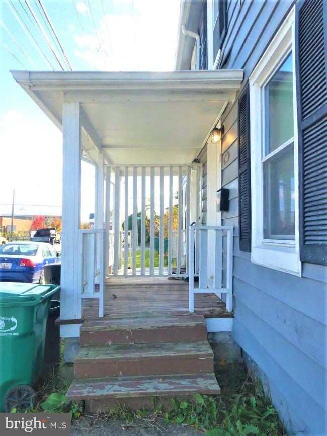 501 8th St, Laurel, MD 20707 - photo 2
