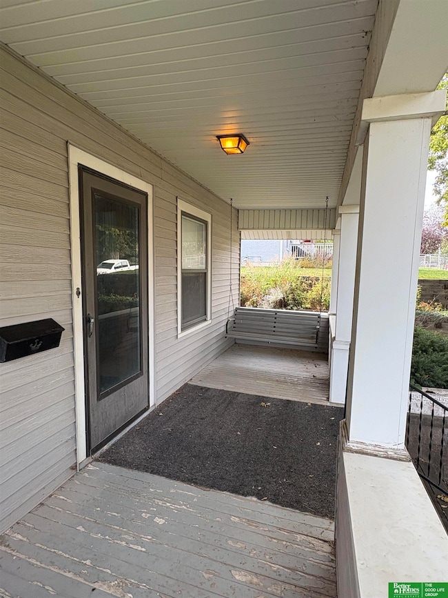 4705 Cass St, Omaha, NE 68132 - photo 3