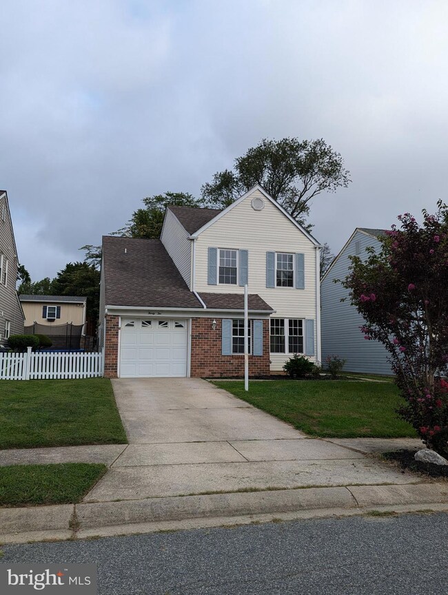 32 Huxley Cir, Abingdon, MD 21009 - photo 2