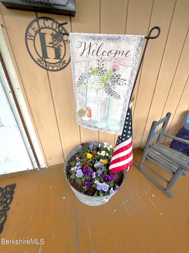 56Porch Welcome Sign