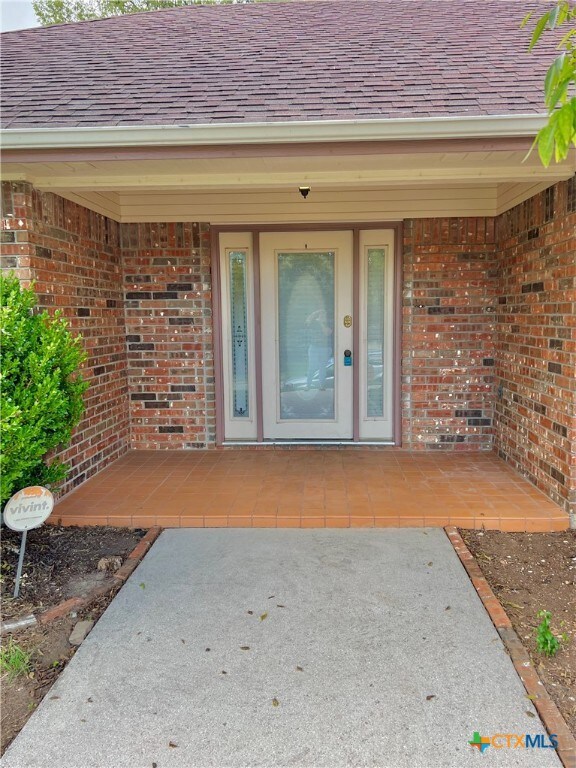 803 Karen St, Copperas Cove, TX 76522 - photo 3